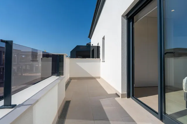 SE VENDE Moderno Bungalow en Gran Alacant — 9