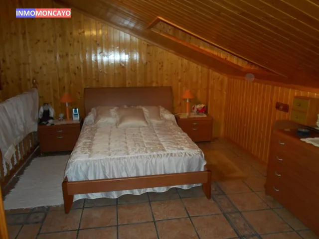 SE VENDE UNIFAMILIAR EN BORJA — 22