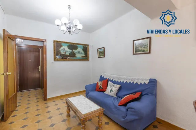 Piso amplio de tres dormitorios en ribera del genil-camino de ronda — 3
