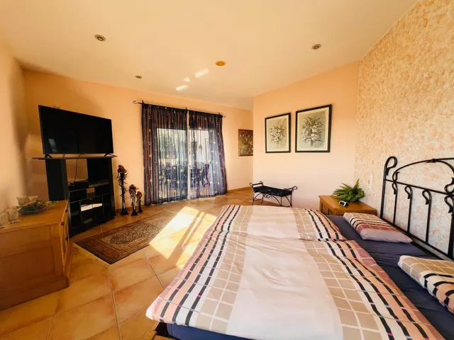 Chalet con piscina privada y vistas al mar en zona ermita – Vinaròs — 24