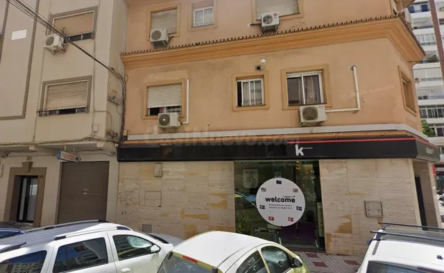 Local Comercial en C. Eugenio Gross (Málaga) - foto 2