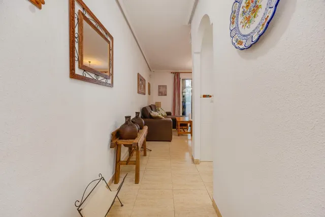 Gran apartamento en planta baja en la mata Torrevieja: 1hab, 1 baño — 7