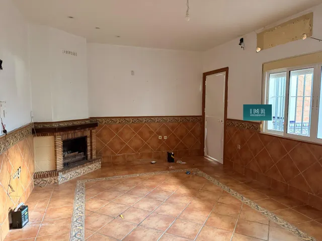 Casa en venta en el centro de Bormujos – comodidad y excelente ubicación — 15