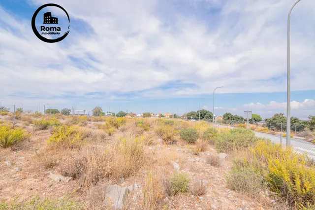 Oportunidad en venta de solar urbano en Otura — 14