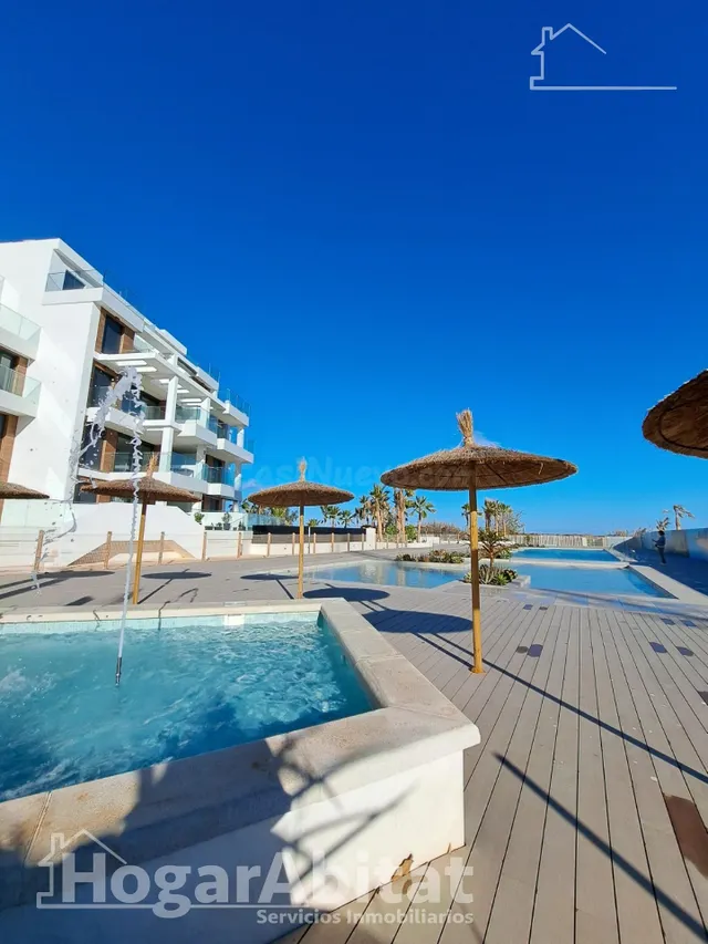 IMPRESIONANTE ÁTICO TOTALMENTE NUEVO A ESTRENAR CON PISCINA, - foto 3