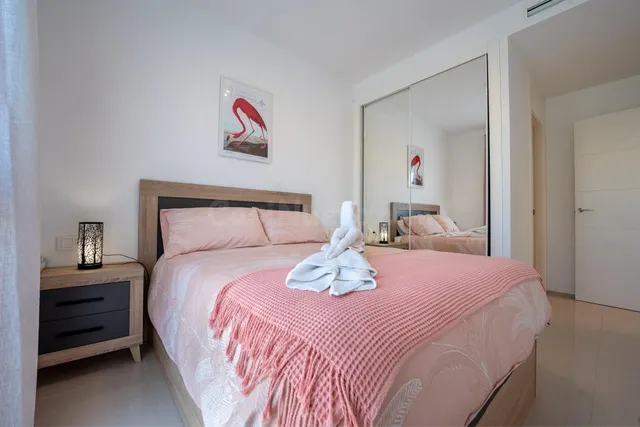 Apartamento 2 hab, 2 baños y solarium — 10