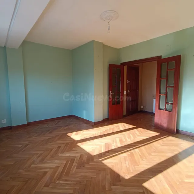 SE VENDE VIVIENDA DE CUATRO DORMITORIOS EXTERIOR!! - foto 5