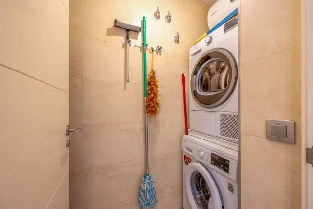 Espectacular piso en Las Torres-Juan Carlos I — 29