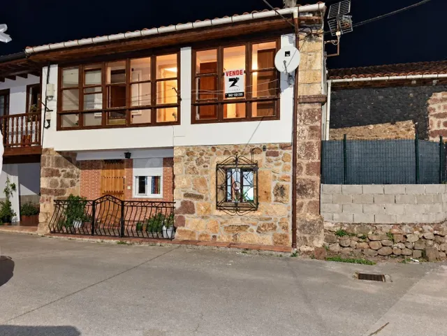 Casa adosada de piedra con cuadra y pajar en caranceja–Reocín.- — 4