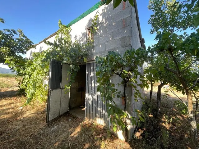 SE VENDE PARCELA CON CASETA — 11