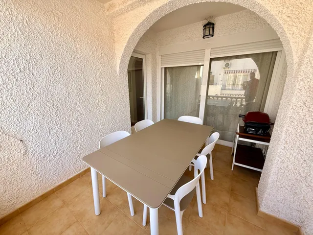 Adosado en planta alta en El Paraíso, Torrevieja — 16
