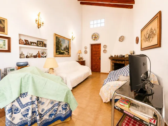 Exclusiva finca con encanto atemporal – una propiedad única cerca de Elche — 19