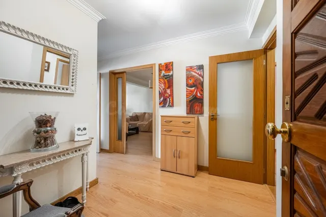 Apartamento 3 habitaciones 144m² en alquiler - Maximinos - S - foto 3