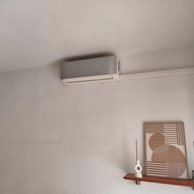 AMPLIO PISO DE 3 DORMITORIOS — 19