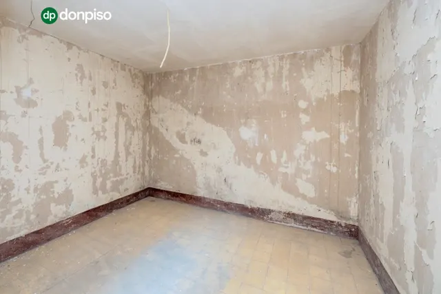 A la venta edificio en plaza bib-rambla — 49