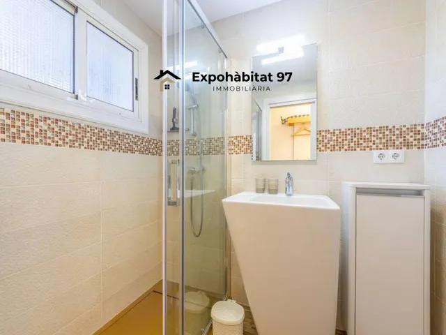 APARTAMENTO CON VISTAS AL MAR CON LICENCIA TURÍSTICA! — 18