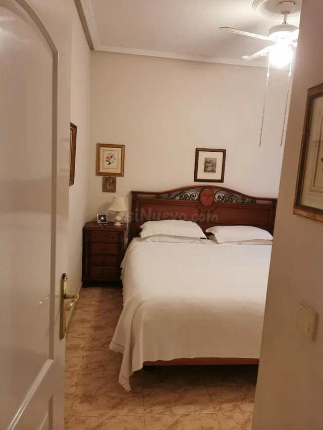Perfecta para residir o alquilar con dos apartamentos indepe - foto 5