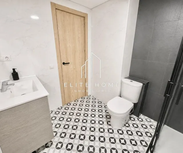 PISO PARA ENTRAR A VIVIR EN EL CENTRO DE CASTELLÓN — 14