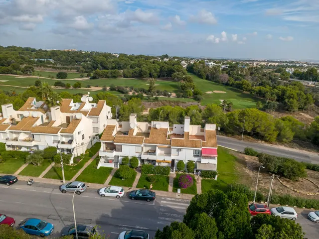 ENCANTADOR BUNGALOW REFORMADO INTEGRALMENTE Y AMUEBLADO EN VILLAMARTÍN – ORIHUELA COSTA — 35