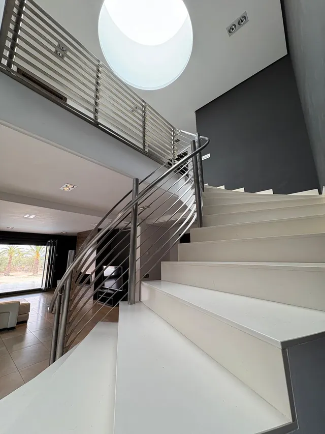 Exclusiva villa de lujo en Elda - la jaud - elegancia, modernidad y confort en entorno rural — 27