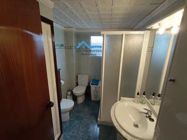 Piso luminoso con posibilidad de 3 dormitorios en Villajoyosa — 11