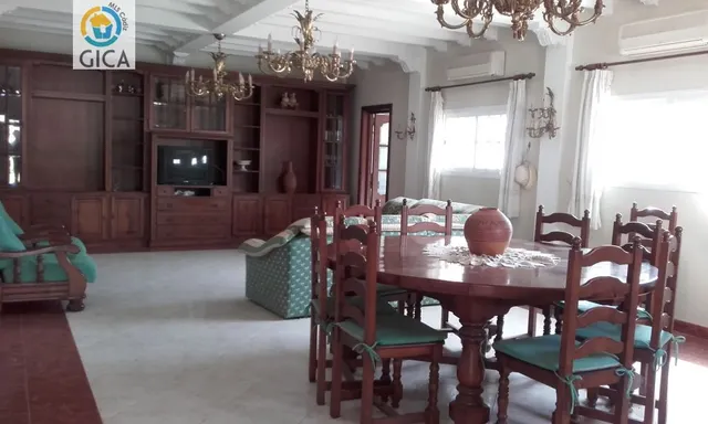Casa chalet rustica en la zona de Cartuja a 5 mn de jerez — 3