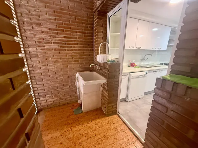Alquiler vivienda vacia junto calle Bilbao y calle Almazora.NO COMISION AGENCIA. — 10