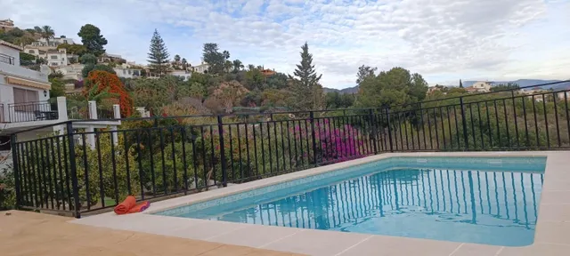 Villa 3 habitaciones 180m² en venta - Monte los Almendros -  - foto 2