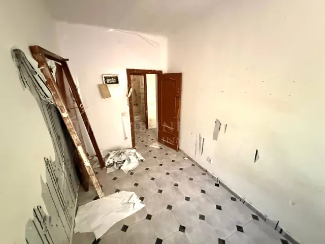 Acogedor piso para reformar de 3 habitaciones en abrantes — 17