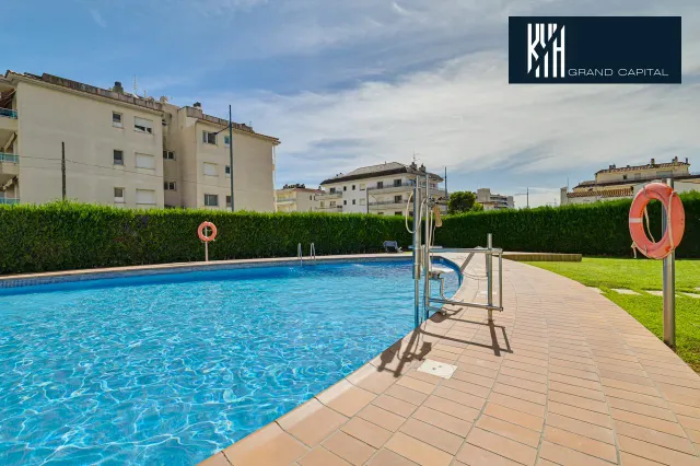 APARTAMENTO EN L'ESTARTIT — 43