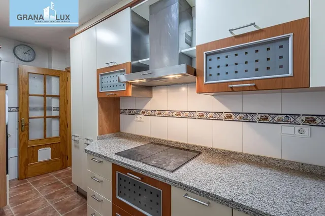 Piso en venta en Santa Fe con garaje y terraza. — 6