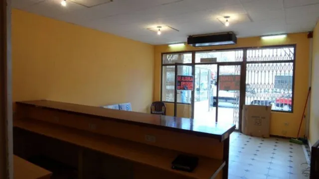 Local comercial 100m² en venta - Levante — 13