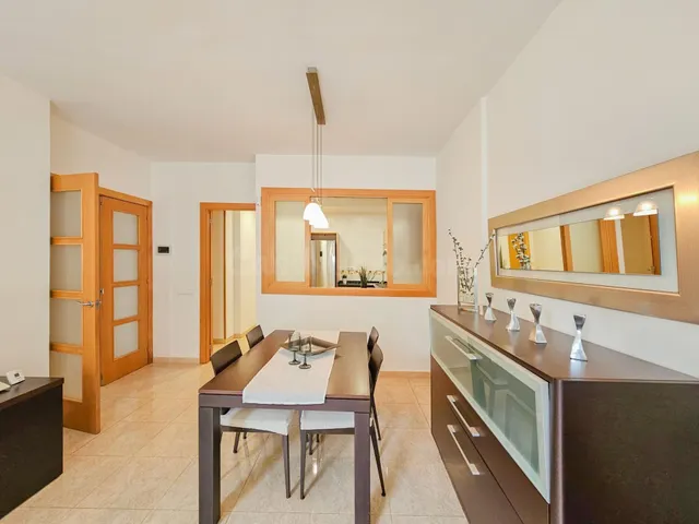 PLANTA BAJA REFORMADA CON GRAN ALTILLO DE 85m2 EN SOL I PADR - foto 5
