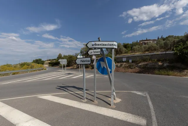 Terreno rural en venta - LOS TABLAZOS — 23