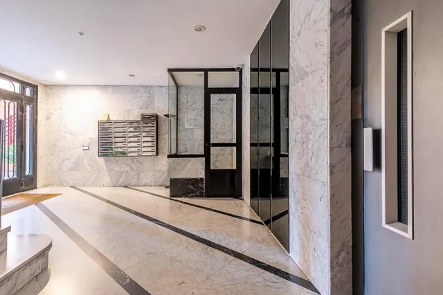 Amplitud, diseño y comodidad junto a La Vaguada – Calle Julio Palacios, Madrid — 48