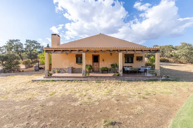 CHALET EXCLUXIVO JUNTO AL LAGO EN DEHESA CAMPOAMOR (CASTILBL - foto 4