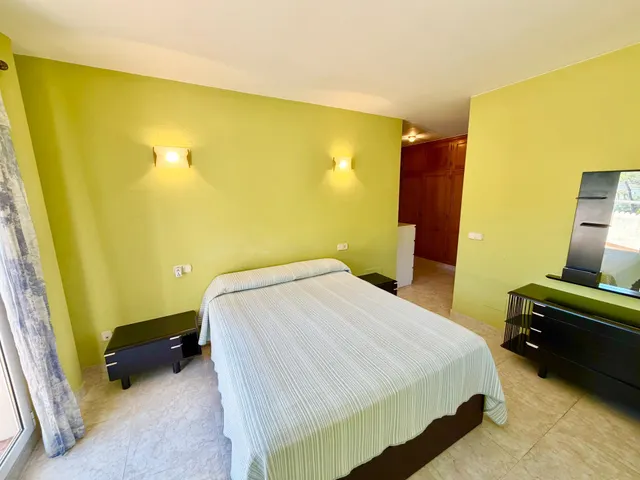 Exclusivo chalet en Portals Nous con 655 m2 de parcela, amplias terrazas y gran potencial — 30