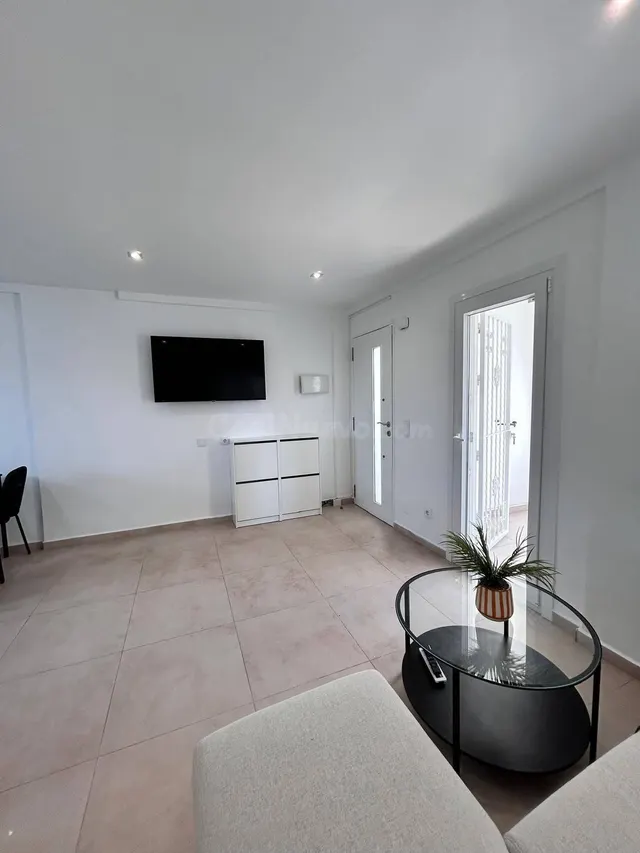Gran apartamento en orihuela costa: 2 hab, 1 baño — 4