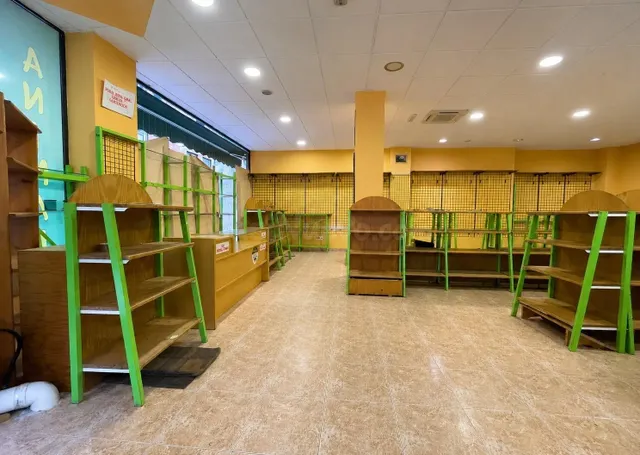 LOCAL COMERCIAL + SÓTANO EN SAMA DE LANGREO - foto 3