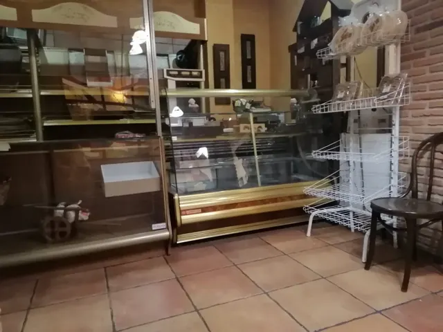 Local comercial 139m² en venta - Trobajo del camino — 9