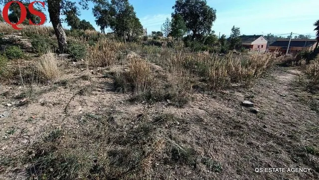 Terreno urbano en urbanización Can Fornaca, Riudarenes - foto 2