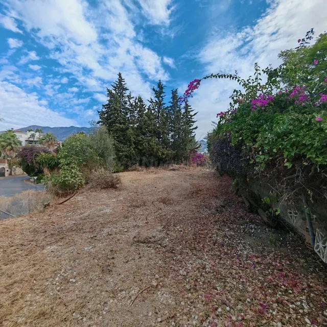 Terreno en Campo Mijas, con 811 m2, 682 m2 metros de parcela