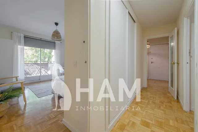 Habitación en C/ Iglesia, 35 — 27