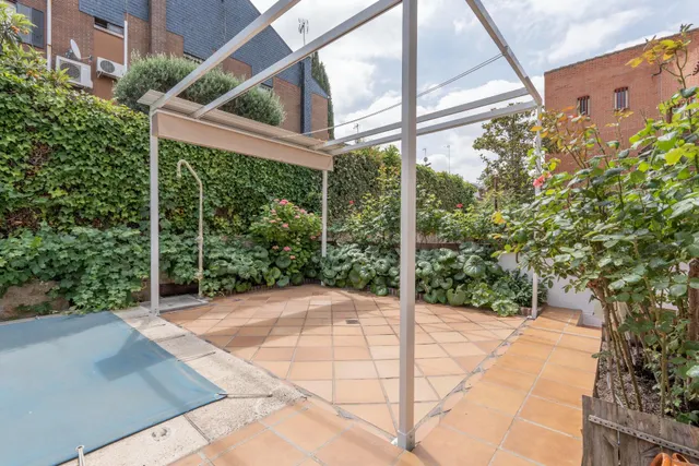 Excepcional chalet pareado cerca a Avenida Europa en Pozuelo de Alarcón — 22