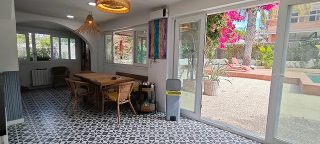 Magnífico Chalet Reformado con Piscina en Arenales del Sol - A solo 500m de la Playa ✨ — 42