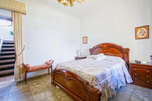 Magnífica casa junto a la Puerta del Osario, Sevilla — 31