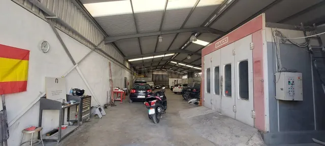 Nave industrial 1300m² en venta - Ciudad de Asís — 2