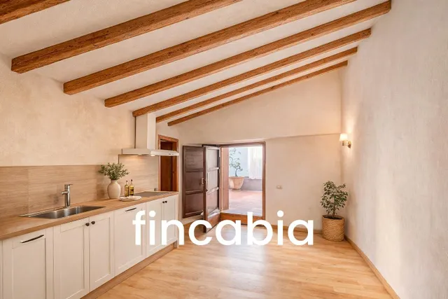 Masía para reformar en Riudarenes: Can Veleta, 623 m2 de parcela y piedra con bóvedas catalanas. — 12