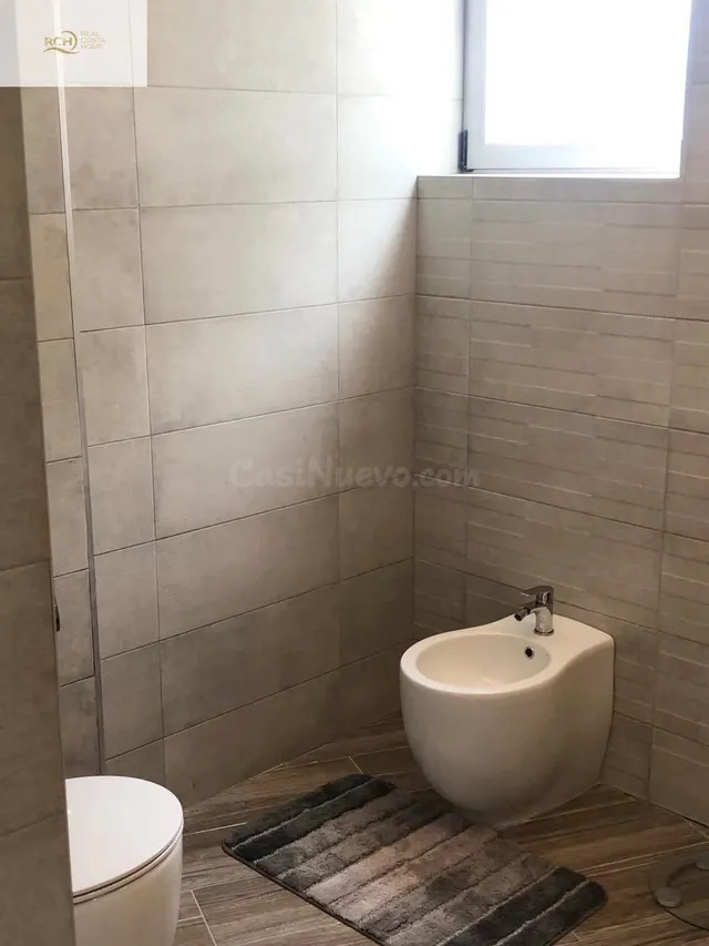 MODERNO CHALET EN ALQUILER EN CALPE — 25
