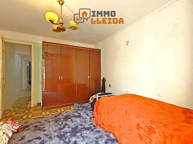 Casa adosada en Cervera muy céntrica — 17